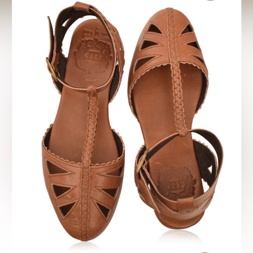 Bali Elf Leather Bounty T-strap Sandals Size 8